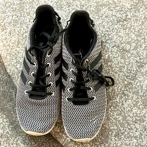 Adidas Runnijg Shoes Size 8.5